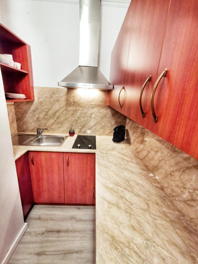 Szin-Aranyhid Apartman Siofok Luaran gambar